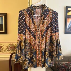 Free People blouse w/flared sleeves, button-down front, paisley print